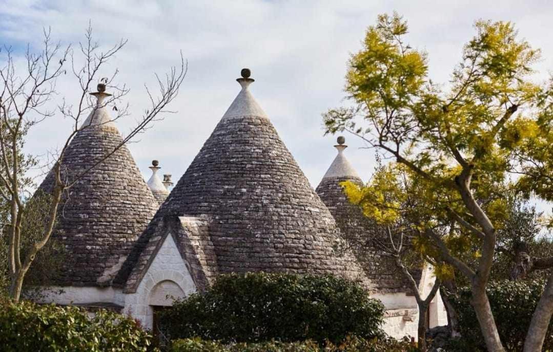 브린디시 Trulli Azzalema With Exclusive Pool 빌라 외부 사진